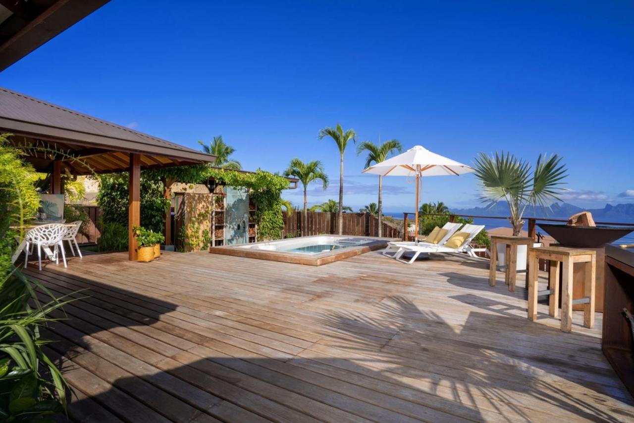 Villa Manuiti, Balinese Luxury Home - Private Swim Spa, Ocean View - Ofyr Bbq - Koi Pond Punaauia  Luaran gambar